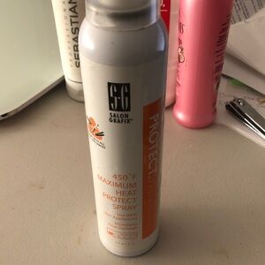 Heat Protect Spray -by Salon Grafix